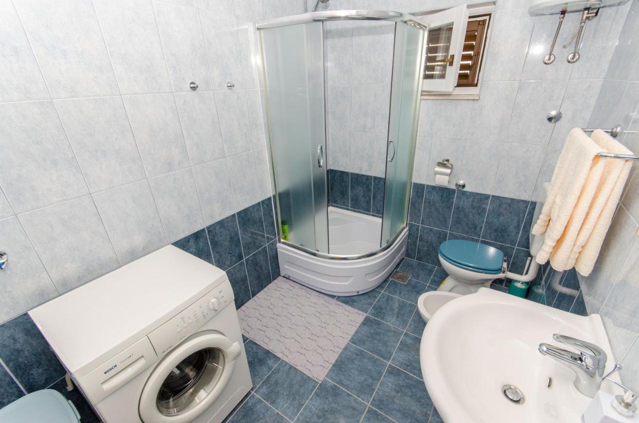 Apartman Ivan คาชเตลา ภายนอก รูปภาพ